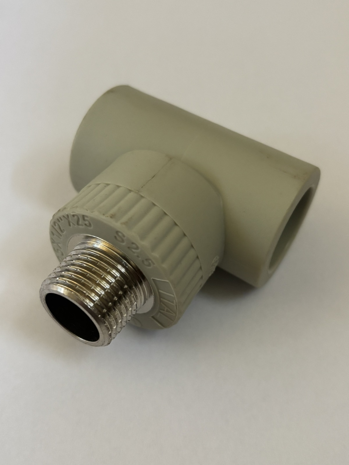 Трійник із зовнішнім різьбленням 25x1/2'x25 ппр/латунь, ITAL